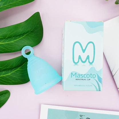 Reusable Menstrual Cup with Ring, Made from Medical-Grade Silicone, Ultra Comfortable, BPA Free, Tampon and Pad Alternative (L/S/XS)